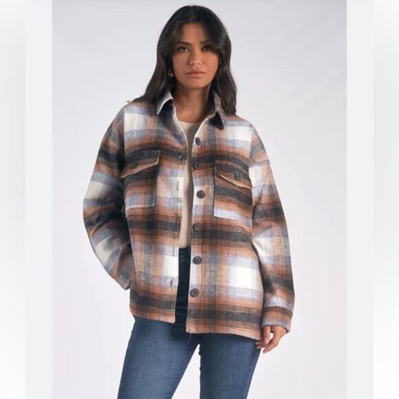 Elan | Riley Plaid Shacket - Picture 2 of 11